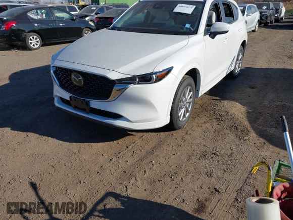 2024 Mazda CX-5 2.5 S Preferred Package with VIN JM3KFBCL5R0516853, listed as a IAAI auction lot 40859077 with 397 mi miles. Bid and sale history available at carsss.com. Image 23.