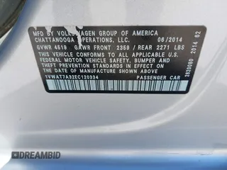 2014 Volkswagen Passat S z VIN 1VWAT7A32EC120334, wystawiony jako IAAI lot #41797929 z przebiegiem 162 246 mil mil oraz . Historia ofert i sprzedaży dostępna na DreamBid. Obrazek 9.