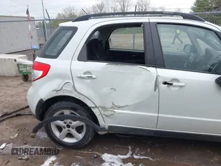 2007 Suzuki SX4 with VIN JS2YB413375110637, listed as a IAAI auction lot 42023013 with 226,585 mi miles. Bid and sale history available at carsss.com. Image 6.