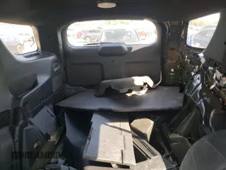 2023 Ford Police Interceptor Utility z VIN 1FM5K8AW0PNA09226, wystawiony jako Copart lot #51140525 z przebiegiem 18 767 mil mil oraz Szkoda całkowita • Salvage title. Historia ofert i sprzedaży dostępna na DreamBid. Obrazek 10.