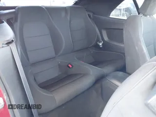 2015 Ford Mustang V6 с VIN 1FATP8EM4F5419702, выставлен на аукционе IAAI как лот 42348030 с пробегом 122 945 миль миль и . История ставок и продаж доступна на DreamBid. Изображение 8.
