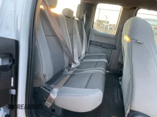 2017 Ford F-150 XL with VIN 1FTEX1CF8HKD53335, listed as a Copart auction lot 88811435 with 118,701 mi miles and Clean Title. Bid and sale history available at carsss.com. Image 6.