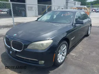 2010 BMW 7 Series 750Li xDrive с VIN WBAKC8C55ACY68983, выставлен на аукционе IAAI как лот 42501264 с пробегом 204 955 миль миль и . История ставок и продаж доступна на DreamBid. Изображение 2.