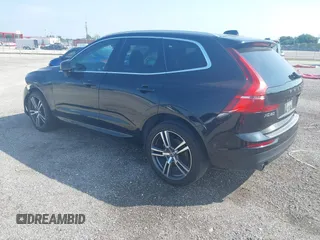 2021 Volvo XC60 Momentum z VIN YV4102DK2M1715161, wystawiony jako IAAI lot #42096448 z przebiegiem 57 784 mil mil oraz . Historia ofert i sprzedaży dostępna na DreamBid. Obrazek 3.