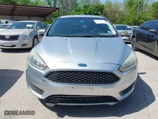 2017 Ford Focus SE with VIN 1FADP3F21HL263170, listed as a IAAI auction lot 41990977 with 104,794 mi miles. Bid and sale history available at carsss.com. Image 6.