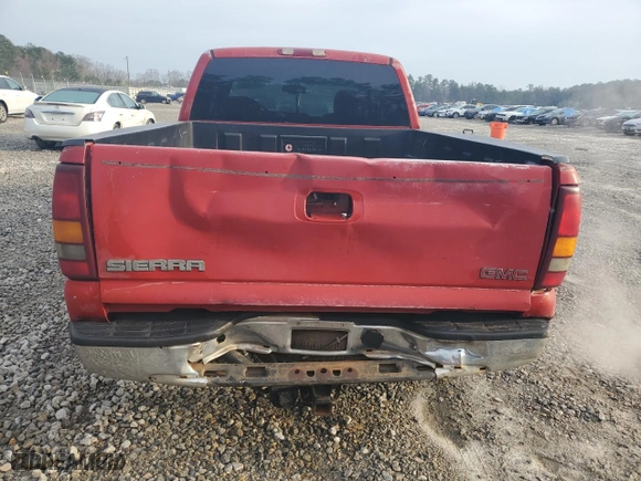 2003 GMC Sierra 1500 SLE with VIN 2GTEC19TX31200232, listed as a Copart auction lot 48919185 with 233,448 mi miles and Salvage Title. Bid and sale history available at carsss.com. Image 6.