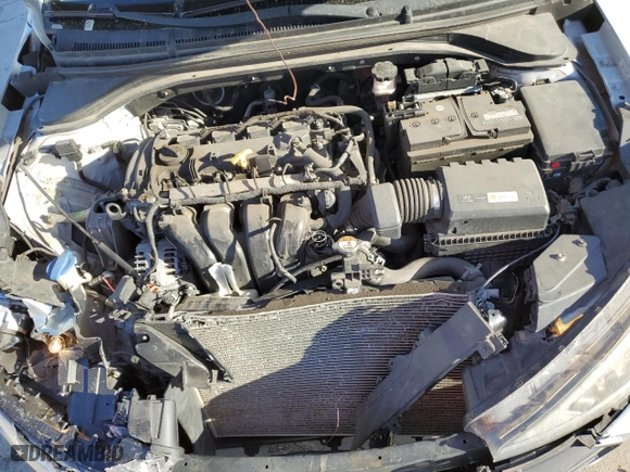 2019 Hyundai Elantra SE with VIN KMHD74LFXKU833512, listed as a Copart auction lot 50049725 with 48,307 mi miles and Salvage Title. Bid and sale history available at carsss.com. Image 11.