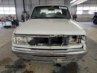 1997 Ford Ranger XLT with VIN 1FTCR14X0VPA56261, listed as a Copart auction lot 45174315 with 213,718 mi miles and Salvage Title. Bid and sale history available at DreamBid. Image 5.