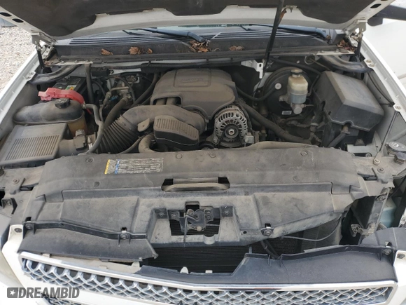 2009 Chevrolet Avalanche LTZ with VIN 3GNFK32099G203830, listed as a Copart auction lot 43719165 with 201,085 mi miles and Clean Title. Bid and sale history available at carsss.com. Image 11.