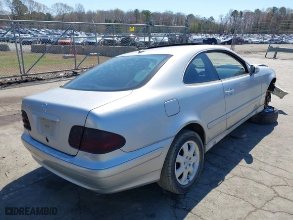 2001 Mercedes-Benz CLK-Class with VIN WDBLJ65G41F163119, listed as a IAAI auction lot 41865239 with 1 mi miles. Bid and sale history available at carsss.com. Image 4.