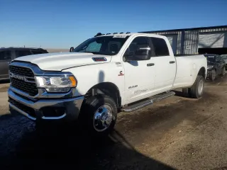 2024 Ram 3500 Big Horn with VIN 3C63RRHL8RG337120, listed as a Copart auction lot 45175785 with 24,377 mi miles and Clean Title. Bid and sale history available at carsss.com. Image 1.