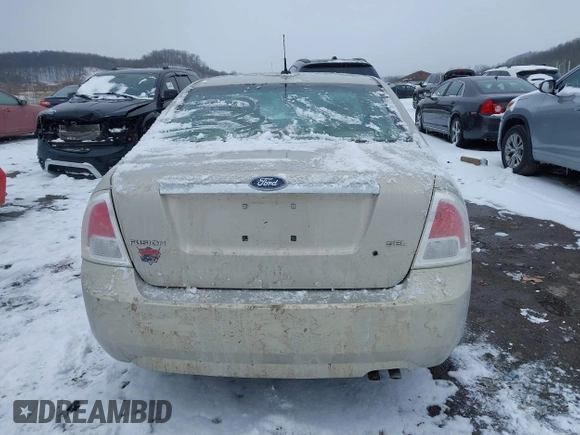 2009 Ford Fusion SEL with VIN 3FAHP08ZX9R107528, listed as a IAAI auction lot 41634988 with 113,352 mi miles. Bid and sale history available at carsss.com. Image 16.