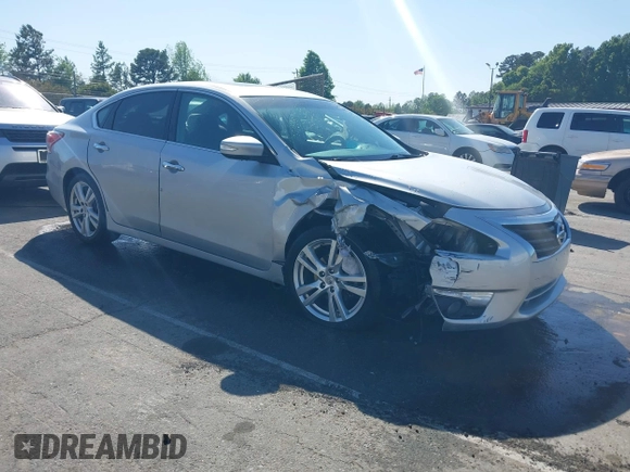 2013 Nissan Altima SV with VIN 1N4BL3AP0DN567224, listed as a IAAI auction lot 42043664 with 150,118 mi miles and . Bid and sale history available at carsss.com. Image 1.