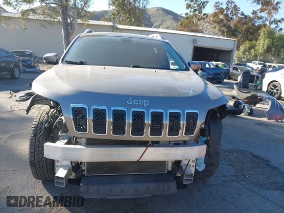 2019 Jeep Cherokee Altitude с VIN 1C4PJMLB4KD113512, выставлен на аукционе IAAI как лот 41620815 с пробегом 53 182 миль миль и . История ставок и продаж доступна на DreamBid. Изображение 13.