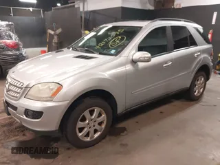 2006 Mercedes-Benz M 350 with VIN 4JGBB86E56A083539, listed as a IAAI auction lot 42172585 with 130,514 mi miles and . Bid and sale history available at DreamBid. Image 17.