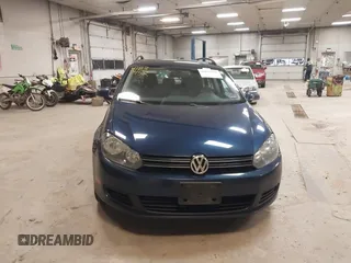 2011 Volkswagen Jetta SportWagen TDI with VIN 3VWPL7AJ2BM670085, listed as a IAAI auction lot 41837452 with 189,745 mi miles. Bid and sale history available at carsss.com. Image 13.