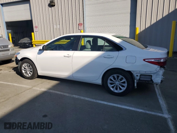 2015 Toyota Camry XLE with VIN 4T4BF1FK8FR487389, listed as a Copart auction lot 53485145 with 42,015 mi miles and Salvage Title. Bid and sale history available at DreamBid. Image 2.