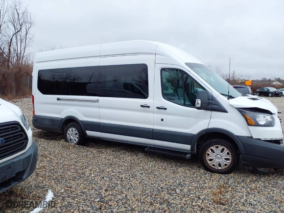 2018 Ford Transit Van with VIN 1FTBW3XM0JKB30478, listed as a IAAI auction lot 41560277 with NaN miles. Bid and sale history available at carsss.com. Image 13.