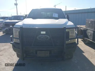 2019 Ford F-250 XL with VIN 1FD7W2B69KEG48755, listed as a IAAI auction lot 42759283 with 116,886 mi miles and . Bid and sale history available at DreamBid. Image 12.