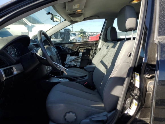 2011 Mitsubishi Galant FE with VIN 4A32B2FF4BE014769, listed as a Copart auction lot 68899874 with 87,681 mi miles and Non Repairable. Bid and sale history available at carsss.com. Image 7.