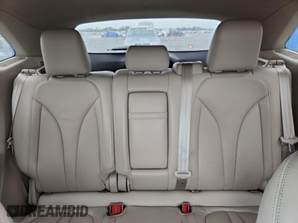 2017 Lincoln MKC Reserve with VIN 5LMCJ3C9XHUL70357, listed as a Copart auction lot 59607505 with 74,500 mi miles and Salvage title. Bid and sale history available at DreamBid. Image 10.