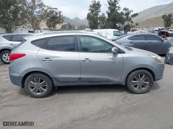 2014 Hyundai Tucson Limited with VIN KM8JU3AG0EU876407, listed as a IAAI auction lot 42039565 with 81,917 mi miles. Bid and sale history available at carsss.com. Image 13.