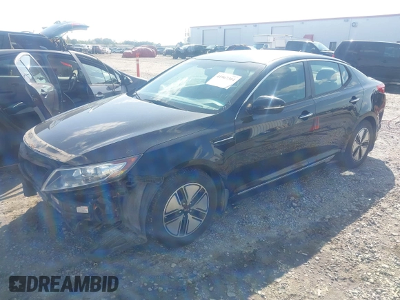 2012 Kia Optima Hybrid with VIN KNAGM4AD8C5013501, listed as a IAAI auction lot 41967304 with 181,673 mi miles. Bid and sale history available at carsss.com. Image 2.