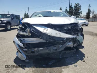 2021 Toyota Prius LE z VIN JTDKAMFPXM3169514, wystawiony jako Copart lot #63255095 z przebiegiem 49 546 mil mil oraz Szkoda całkowita • Salvage title. Historia ofert i sprzedaży dostępna na DreamBid. Obrazek 5.