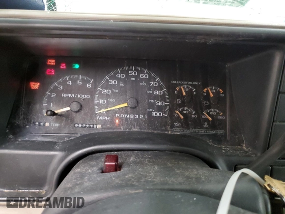 1999 Chevrolet Suburban with VIN 1GNGK26R5XJ474631, listed as a Copart auction lot 79280564 with 97,119 mi miles and Salvage Title. Bid and sale history available at carsss.com. Image 9.