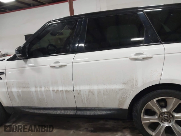 2015 Land Rover Range Rover Sport HSE with VIN SALWR2VF2FA522360, listed as a IAAI auction lot 41679173 with 93,217 mi miles and . Bid and sale history available at DreamBid. Image 14.