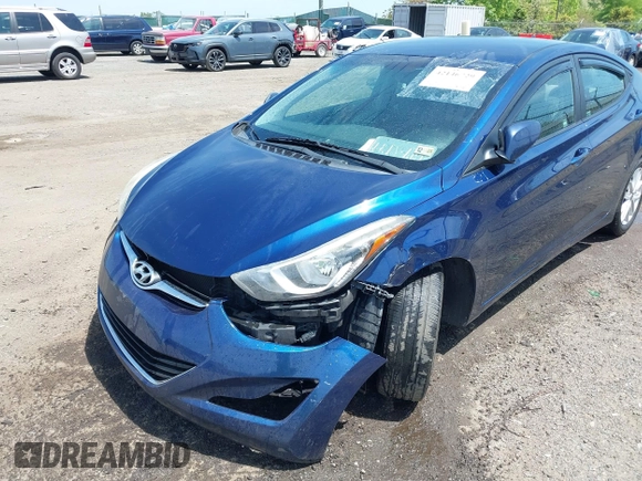 2015 Hyundai Elantra SE z VIN 5NPDH4AE7FH642092, wystawiony jako IAAI lot #42146729 z przebiegiem 119 279 mil mil oraz . Historia ofert i sprzedaży dostępna na DreamBid. Obrazek 6.