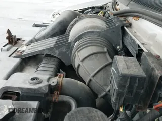 2007 Ford Econoline Cargo Commercial with VIN 1FTNE24W37DA32932, listed as a IAAI auction lot 43448312 with 163,413 mi miles and . Bid and sale history available at DreamBid. Image 12.