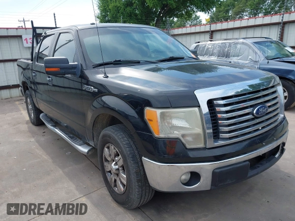 2012 Ford F-150 XL with VIN 1FTFW1CF3CFA85240, listed as a IAAI auction lot 41809630 with 220,199 mi miles. Bid and sale history available at carsss.com. Image 1.