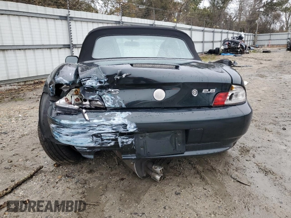 2000 BMW Z3 2.8 z VIN 4USCH3341YLF43502, wystawiony jako Copart lot #44773415 z przebiegiem 168 390 mil mil oraz Szkoda całkowita • Salvage title. Historia ofert i sprzedaży dostępna na DreamBid. Obrazek 6.