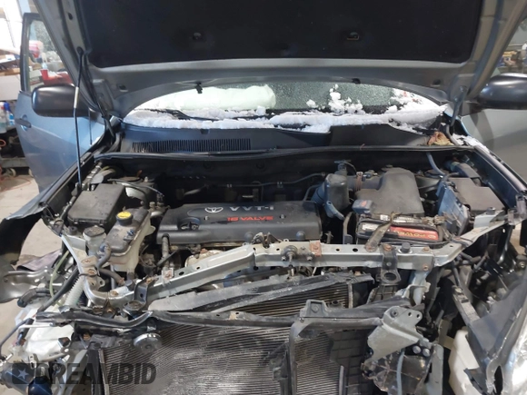 2007 Toyota RAV4 with VIN JTMBD33V776024633, listed as a IAAI auction lot 41498252 with 101,607 mi miles. Bid and sale history available at carsss.com. Image 10.