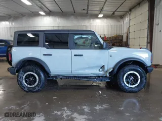 2022 Ford Bronco with VIN 1FMDE5DH1NLB65525, listed as a IAAI auction lot 41370356 with 20,311 mi miles. Bid and sale history available at carsss.com. Image 14.