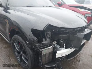 2021 Alfa Romeo Stelvio Ti with VIN ZASPAKBN9M7D09213, listed as a IAAI auction lot 41812289 with 38,410 mi miles. Bid and sale history available at carsss.com. Image 18.