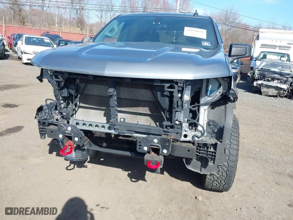 2019 Chevrolet Silverado 1500 Custom Trail Boss with VIN 3GCPYCEF5KG148682, listed as a IAAI auction lot 41826656 with 54,682 mi miles. Bid and sale history available at carsss.com. Image 6.