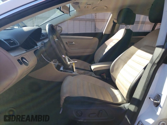 2014 Volkswagen CC Sport with VIN WVWBN7AN4EE525005, listed as a Copart auction lot 41372125 with 104,646 mi miles and Salvage Title. Bid and sale history available at carsss.com. Image 7.