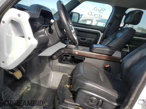 2020 Land Rover Defender HSE z VIN SALE97EU6L2017029, wystawiony jako Copart lot #80854134 z przebiegiem Nie podano mil oraz Nie do naprawy • Non repairable. Historia ofert i sprzedaży dostępna na DreamBid. Obrazek 7.