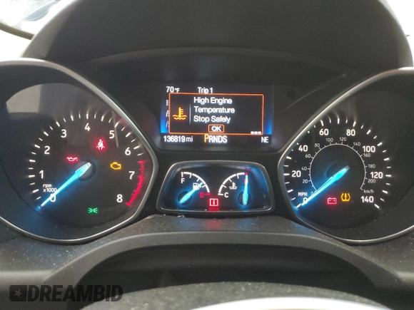 2018 Ford Escape SE z VIN 1FMCU9GD9JUD21474, wystawiony jako Copart lot #53921535 z przebiegiem 136 819 mil mil oraz Czysty tytuł • Clean title. Historia ofert i sprzedaży dostępna na DreamBid. Obrazek 9.