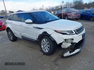 2018 Land Rover Range Rover Evoque SE with VIN SALVP2RX3JH322222, listed as a IAAI auction lot 41247900 with 31,732 mi miles. Bid and sale history available at carsss.com. Image 1.