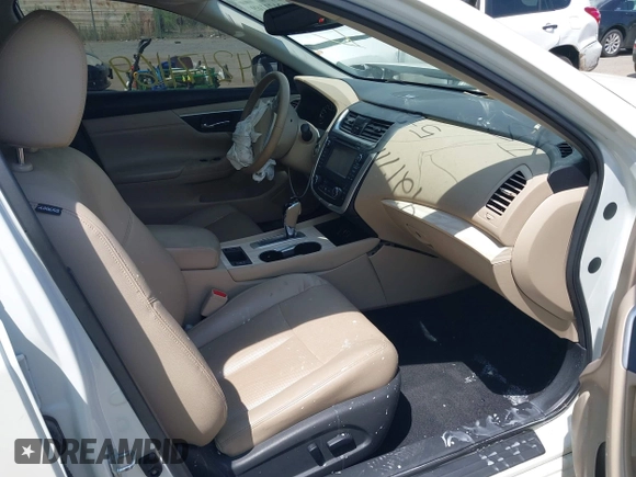2016 Nissan Altima SR with VIN 1N4AL3AP3GC150465, listed as a IAAI auction lot 42171169 with 110,972 mi miles and . Bid and sale history available at DreamBid. Image 5.