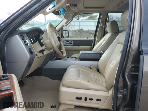 2008 Ford Expedition Eddie Bauer with VIN 1FMFU18568LA81998, listed as a Copart auction lot 47245695 with 152,695 mi miles and Clean title. Bid and sale history available at DreamBid. Image 7.