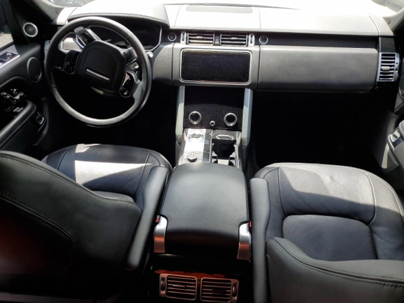2018 Land Rover Range Rover HSE with VIN SALGS2SV6JA502187, listed as a Copart auction lot 55225665 with 42,880 mi miles and Salvage title. Bid and sale history available at DreamBid. Image 8.