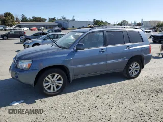 2007 Toyota Highlander with VIN JTEHW21A770034110, listed as a Copart auction lot 61498735 with 118,961 mi miles and Salvage title. Bid and sale history available at DreamBid. Image 1.