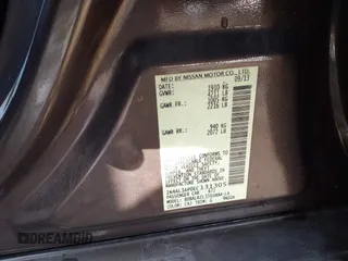 2014 Nissan Altima SV with VIN 1N4AL3AP0EC131305, listed as a IAAI auction lot 42004966 with 213,947 mi miles and . Bid and sale history available at carsss.com. Image 9.