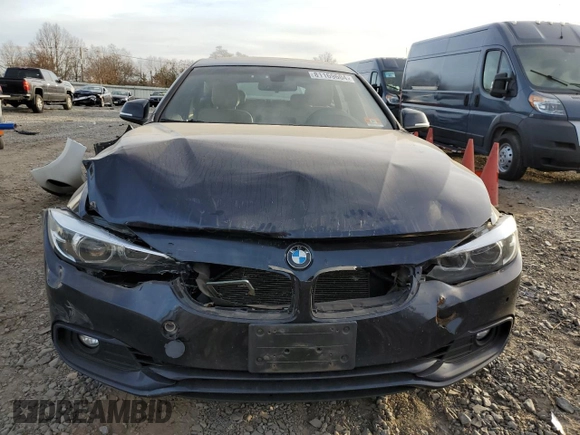 2018 BMW 4 Series 430i xDrive with VIN WBA4J3C50JBG96064, listed as a Copart auction lot 81169604 with 131,067 mi miles and Salvage Title. Bid and sale history available at DreamBid. Image 5.