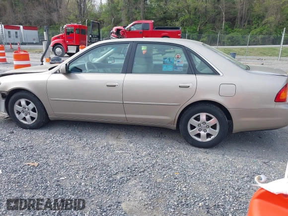 2000 Toyota Avalon XL with VIN 4T1BF28BXYU070808, listed as a IAAI auction lot 42061893 with 228,229 mi miles and . Bid and sale history available at DreamBid. Image 14.