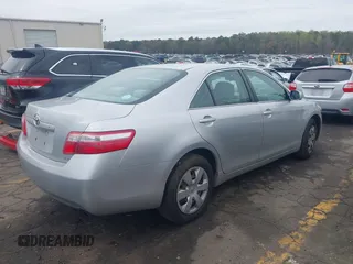 2008 Toyota Camry LE with VIN 4T1BE46K38U251461, listed as a IAAI auction lot 41865742 with 114,165 mi miles. Bid and sale history available at carsss.com. Image 4.